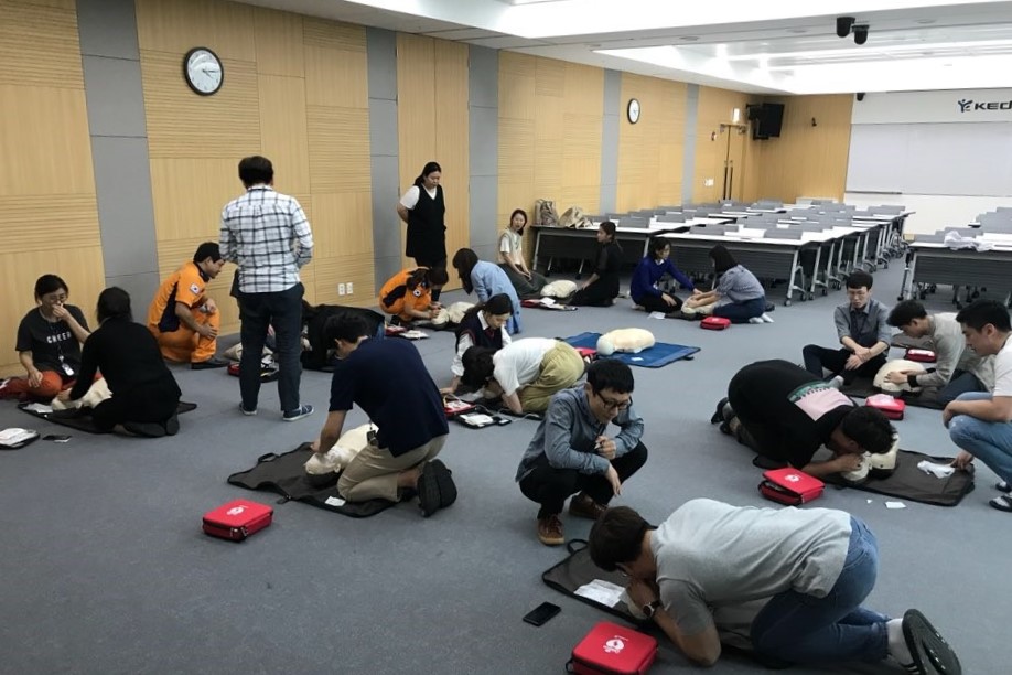 2018년 10월 디지털교육연구센터 행사 준비를 위한 심폐소생술 및 응급처치 교육_3